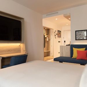 Kamer met een Queen Size Bed